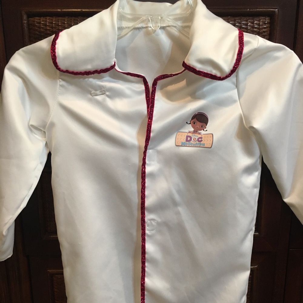 Doc mcstuffins play lab coat
